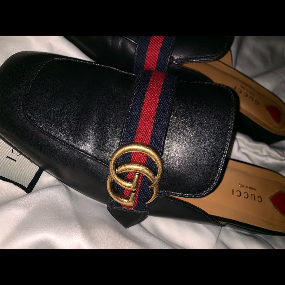 COPY - Gucci leather slippers